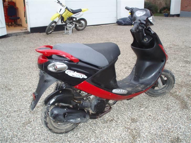 PGO Galaxy billede 2