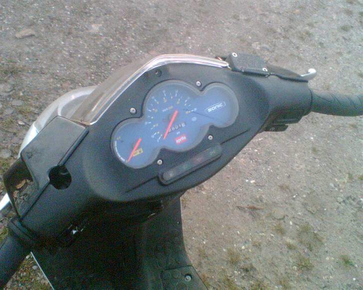 Aprilia sonic#T S D#solgt billede 8