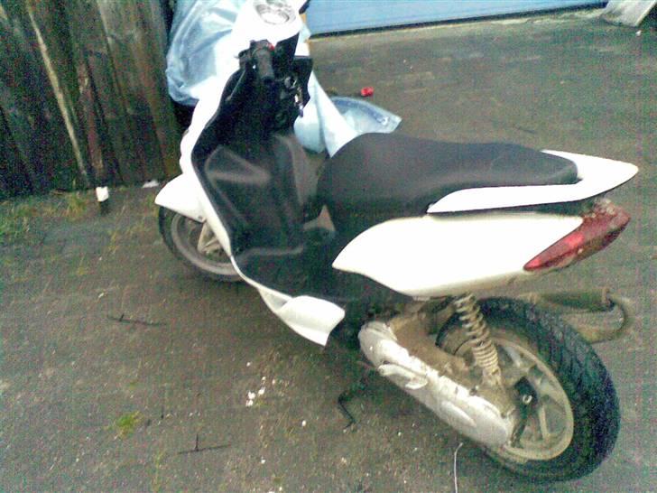 Yamaha jog r billede 3