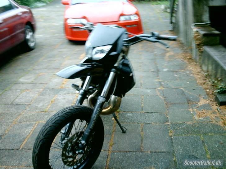 Derbi senda  solgt  billede 1