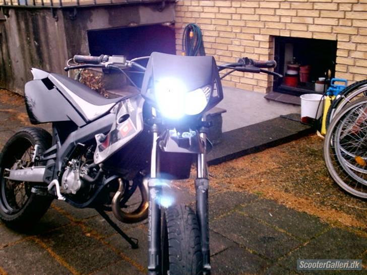 Derbi senda  solgt  billede 3