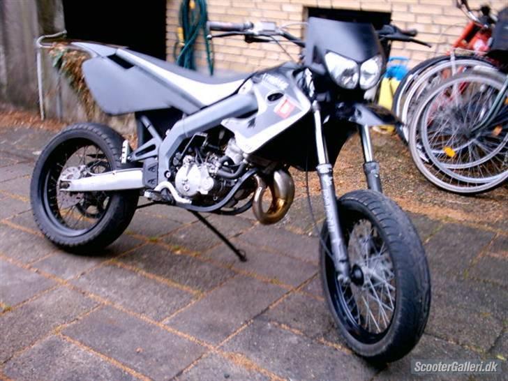 Derbi senda  solgt  billede 4