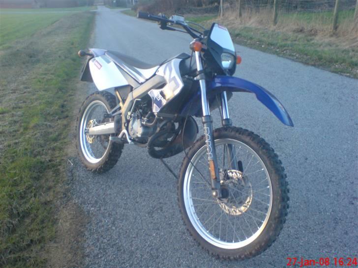 Derbi sanda billede 1