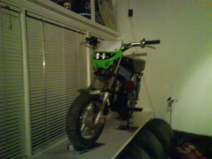 Skyteam ¤Dax¤ "  - Ny Front xD bliver malet blank sort !  :P sådan som den ser ud nu :)  billede 13