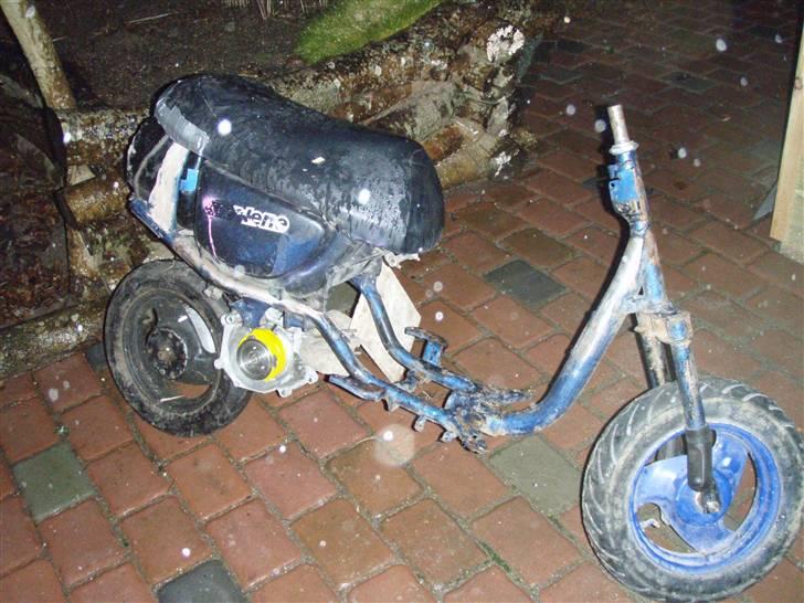 Yamaha space/jog solgt billede 1