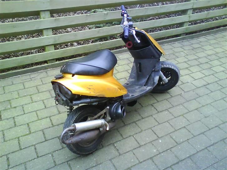 Yamaha jog as (solgt) billede 3