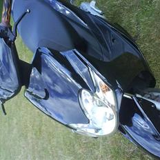 Yamaha Jog R  SOLGT
