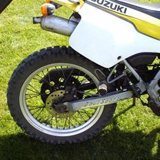 Suzuki Rmx