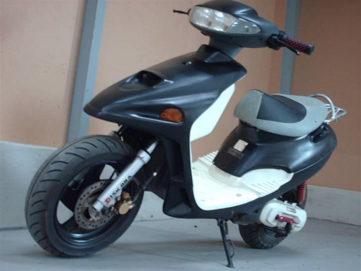 Adly Jet | SOLGT billede 3