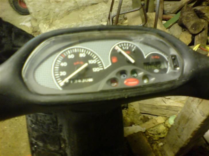 Piaggio typhoon (byttet til  lc) billede 4