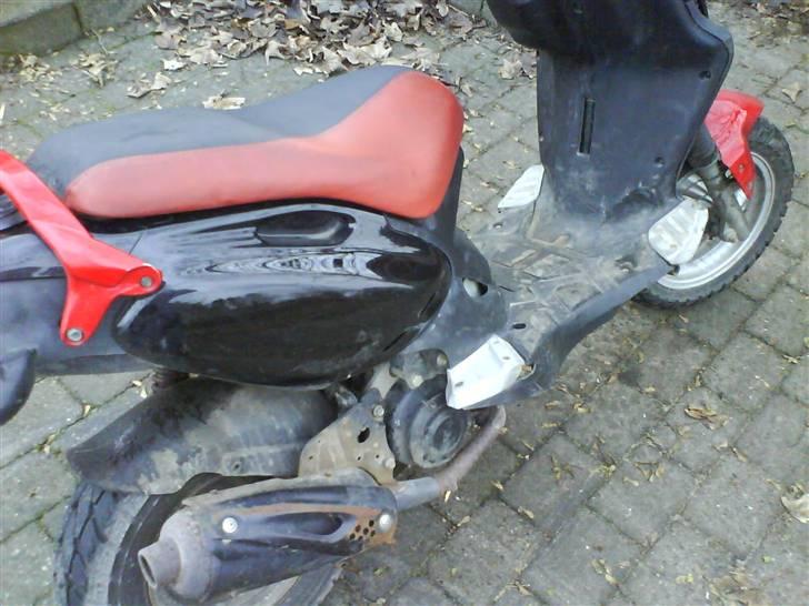 PGO pmx sport sælges - fik endelig fjernet de skide klistermærker billede 7