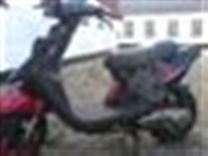 PGO Hot50.solgt billede 4