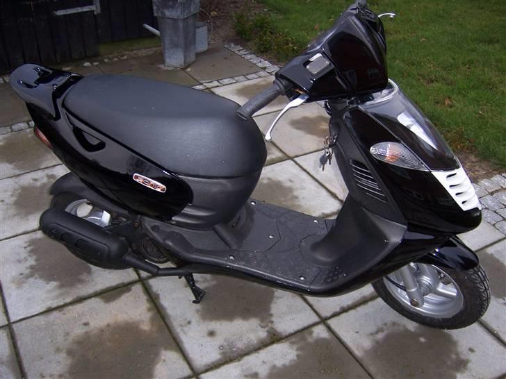 Aprilia sonic  SOLGT billede 2