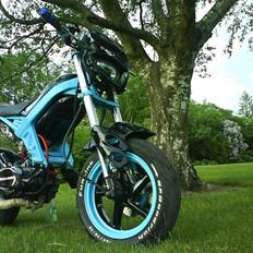 Suzuki street magic solgt