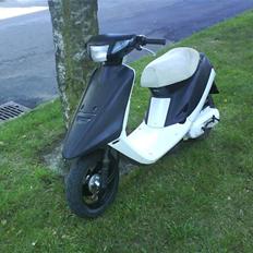 Yamaha Jog as   ((SOLGT))