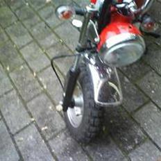 Skyteam Gorilla solgt