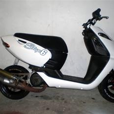 Aprilia Sonic (SOLGT)