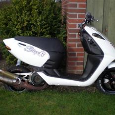 Aprilia Sonic (SOLGT)