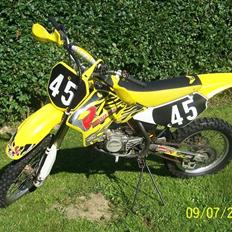 Suzuki Rm 85 (solgt)