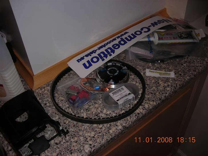 Aprilia sonic projekt - nogen af de nye dele, nu skal de bare monteres billede 11