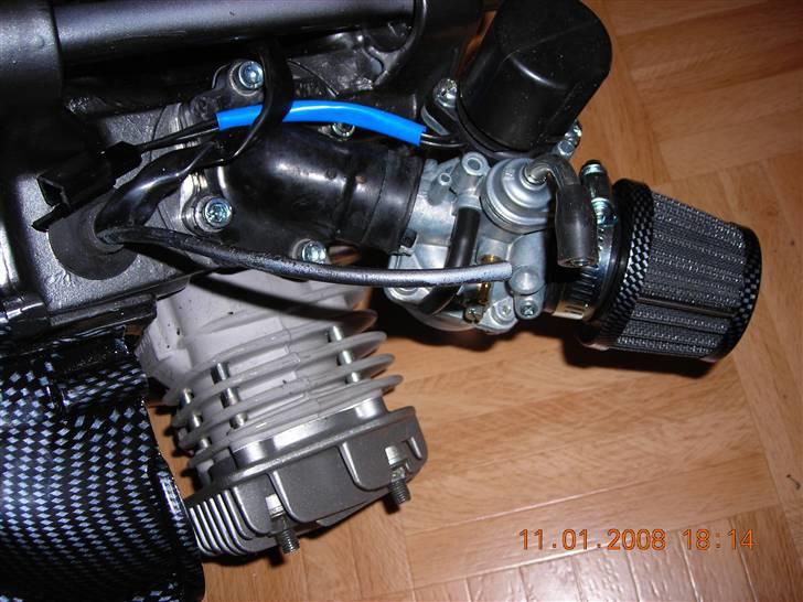 Aprilia sonic projekt - så er alle tingene monteret syntes selv det ser rigtig godt ud, hvad syntes i??? billede 12