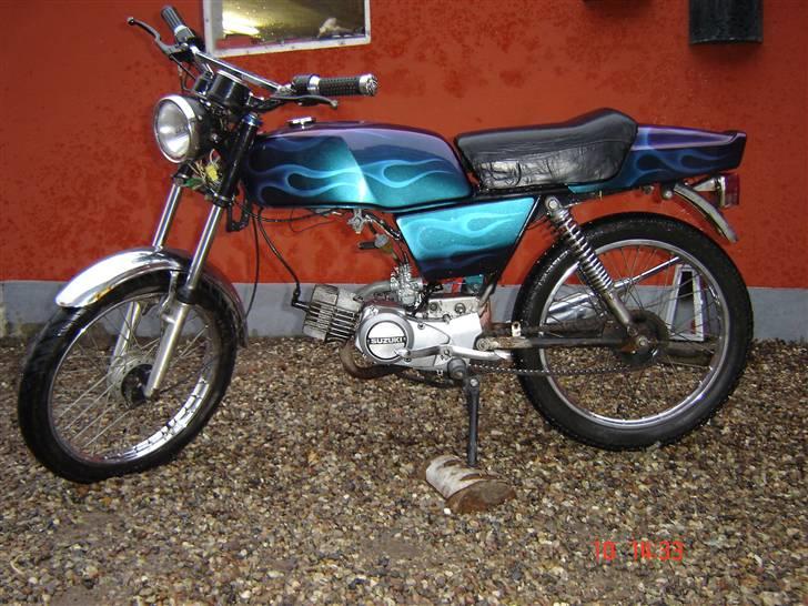 Suzuki samurai byttet til hot - sådan ser den ud nu billede 2