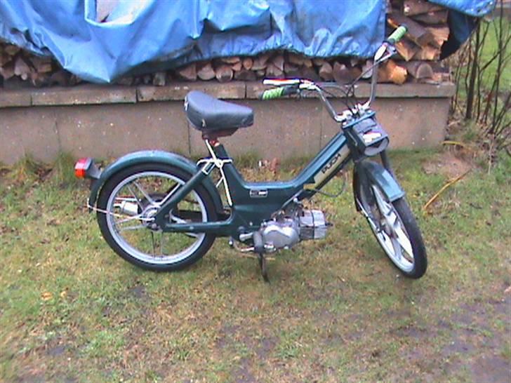 Puch (nakket)  billede 1
