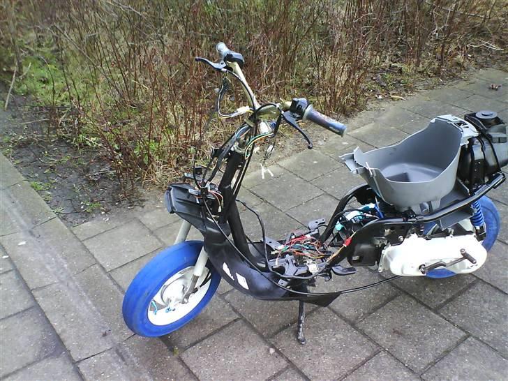 Yamaha jog fs SOLGT billede 3