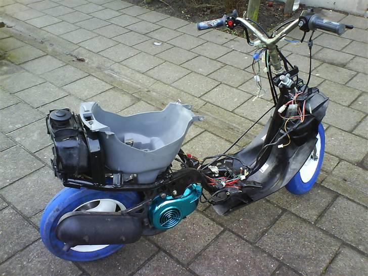 Yamaha jog fs SOLGT billede 4