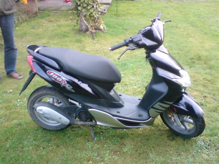 Yamaha jog R SOLGT billede 4