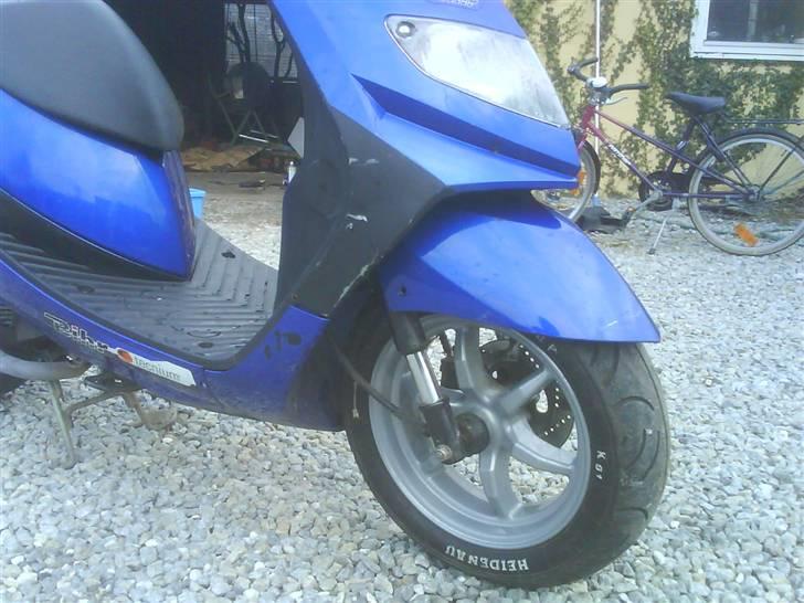 Suzuki estilete byttet billede 1