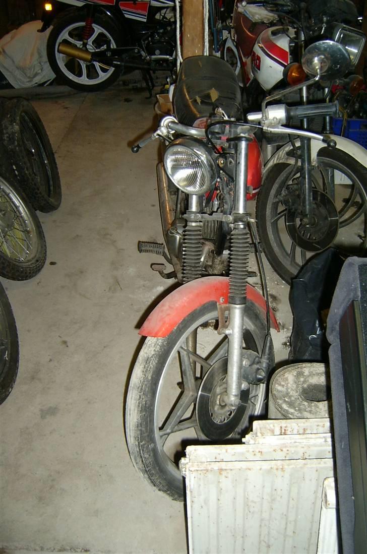 Suzuki GT-50K billede 3