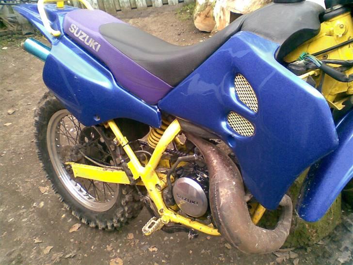 Suzuki rmx (SOLGT) billede 5