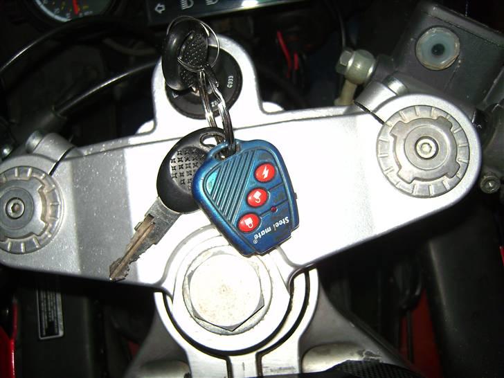 Aprilia Rs 50 SOLGT - begge nøgler med alarm modulet billede 13
