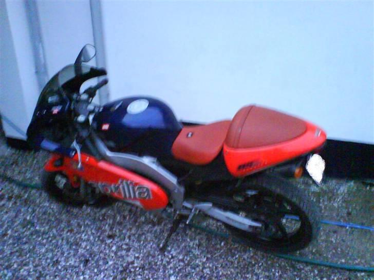Aprilia RS50 BYTTET. billede 3