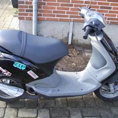 Piaggio New Zip