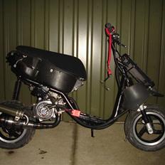 Aprilia Sonic Lc solgt i dele 