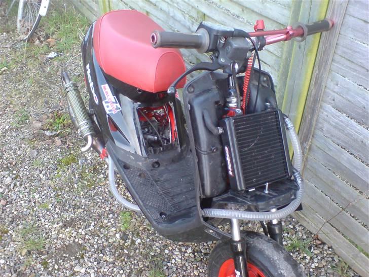 Yamaha jog lc SOLGT billede 15