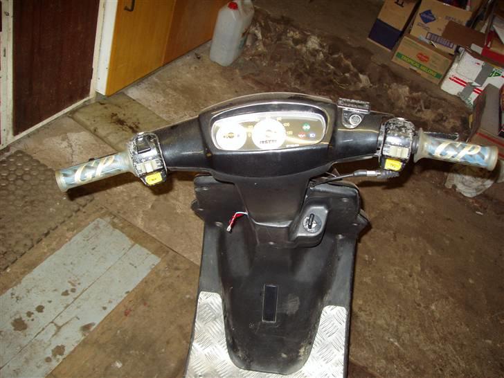 PGO Hot 50 [solgt] billede 8