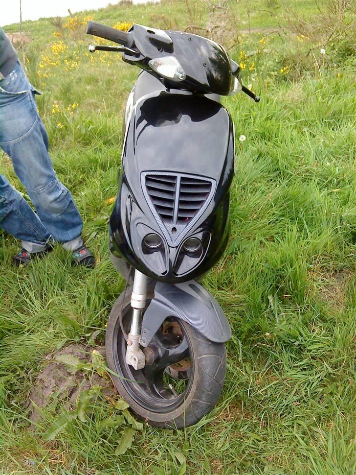 Piaggio NRG mc3 - Billeder af scooteren da jeg lige havde fået den :) billede 1