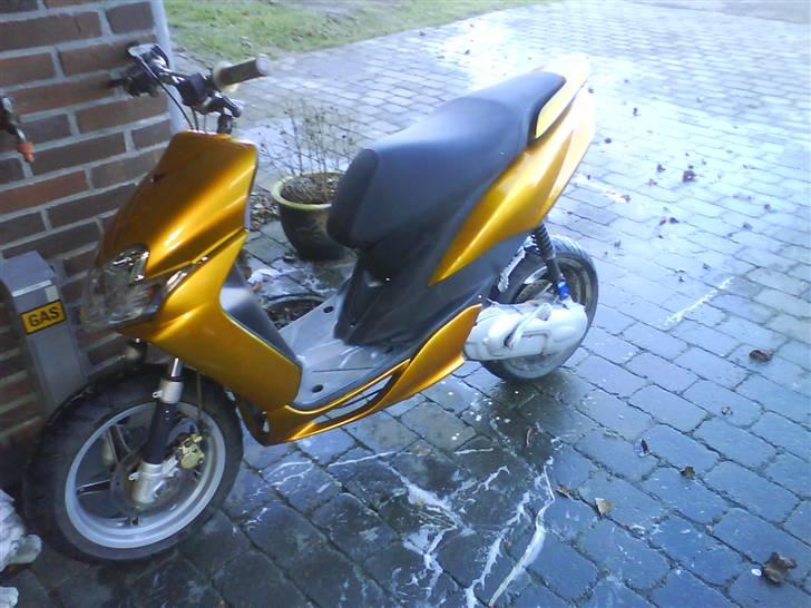 Yamaha jog R solgt 8000 billede 5