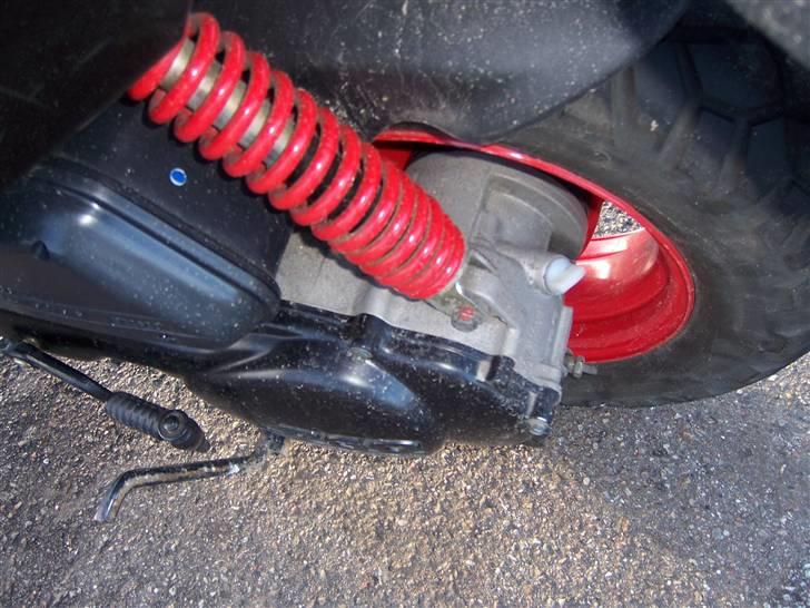 PGO hot 50 til solgt billede 8