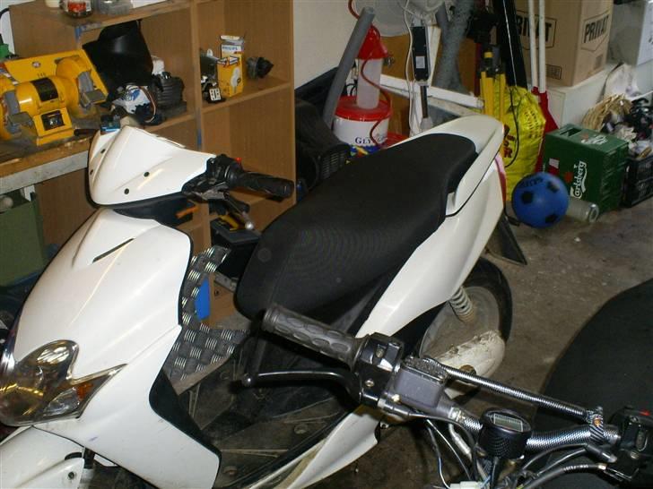 Yamaha jog R billede 7