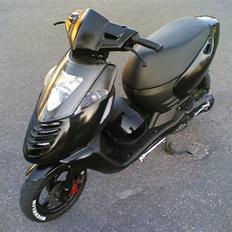Aprilia Sonic (Solgt)
