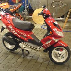 Peugeot speedfight 2