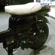 Suzuki FZ50 Black n´ Black [VÆK]