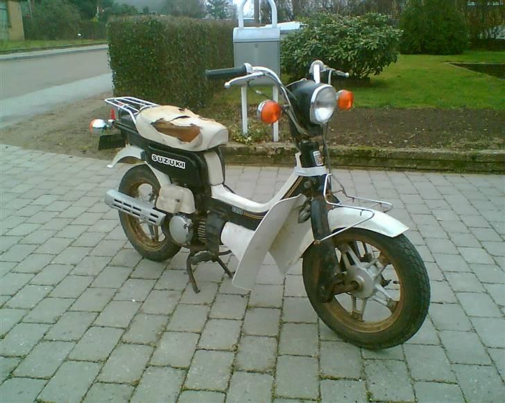 Suzuki FZ 50 *Solgt* billede 2