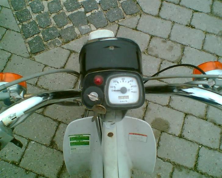 Suzuki FZ 50 *Solgt* billede 10