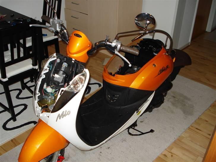 Sym Mio 50 rip - hjemme i min lejlighed kan ikke forstå kærsten bliver sur billede 9