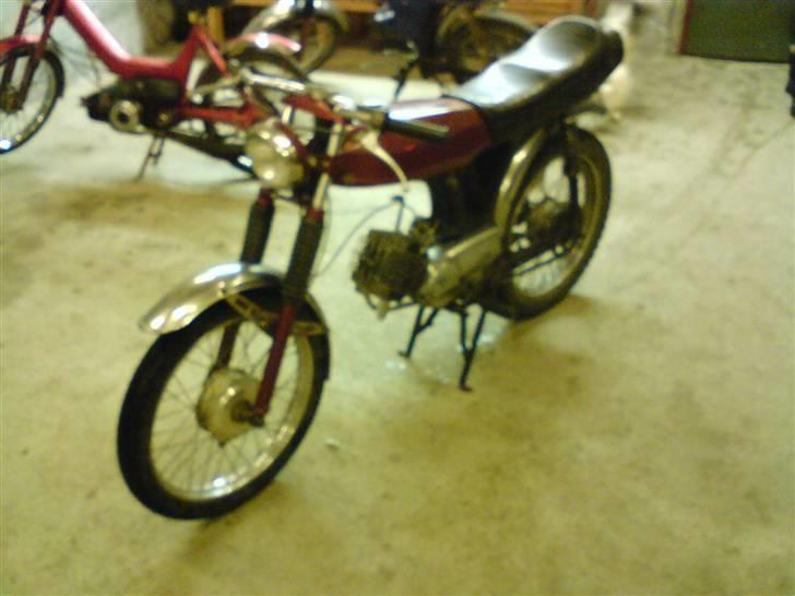 Puch Grand Prix 3g - ja og forfra den dejlige maskine. billede 4